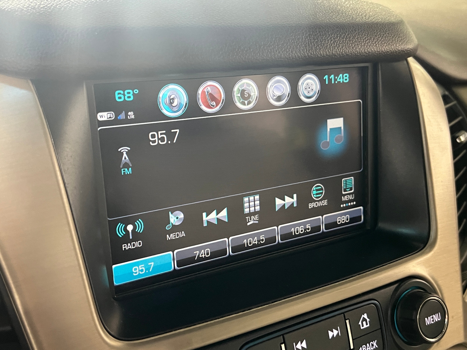 Thumbnail: 2018 GMC Yukon XL - 3