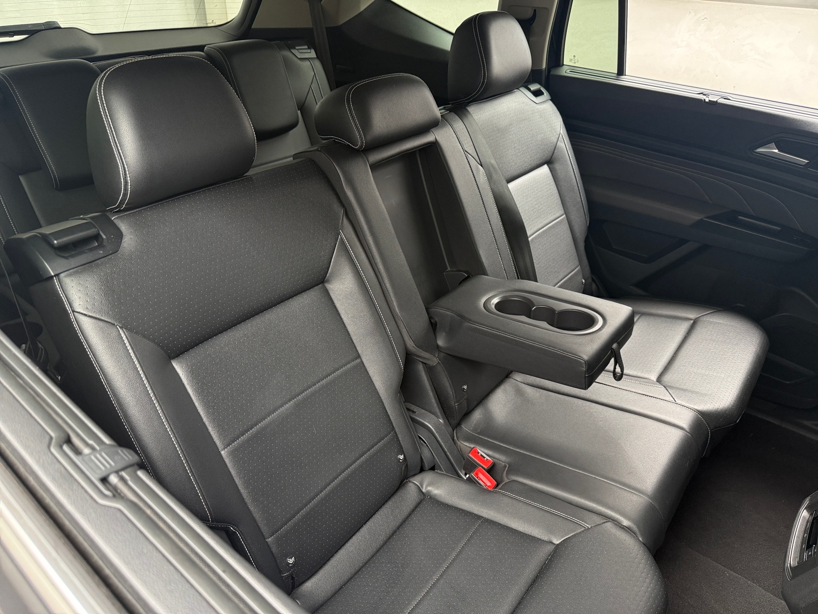 Thumbnail: 2021 Volkswagen Atlas - 6