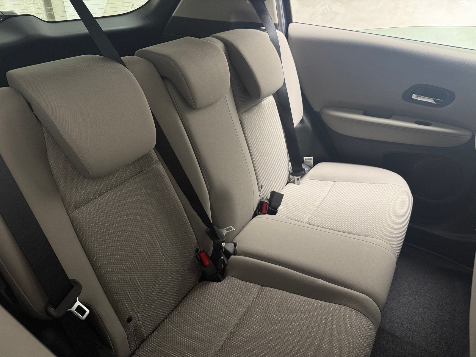 Thumbnail: 2017 Honda HR-V - 6