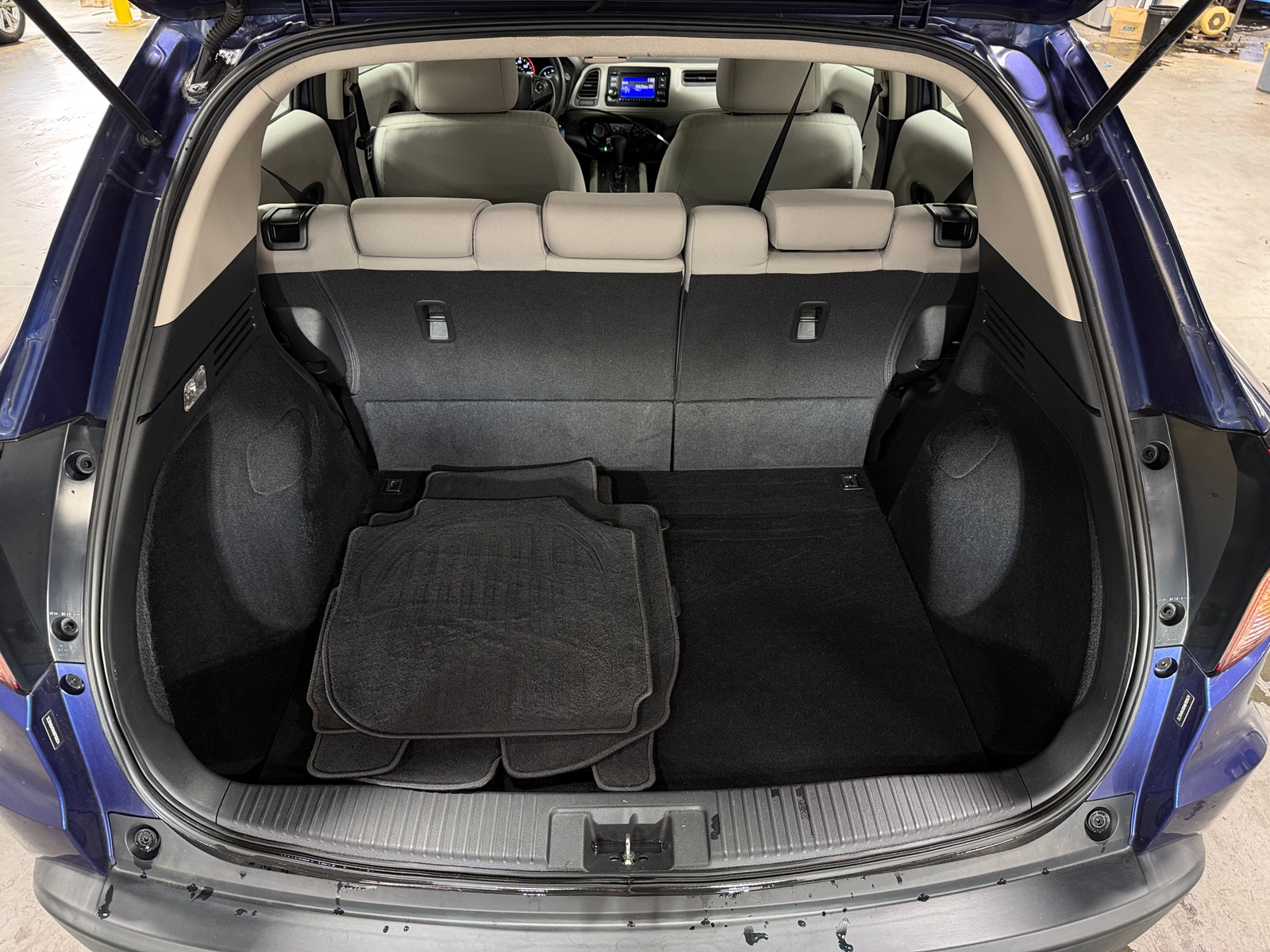 Thumbnail: 2017 Honda HR-V - 7