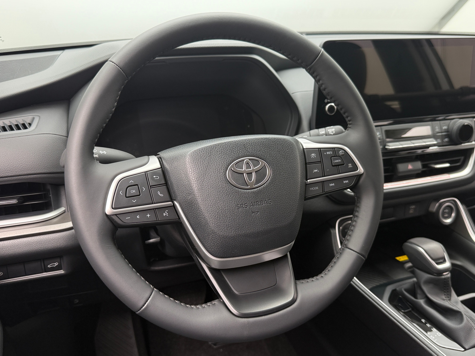 Thumbnail: 2026 Toyota Grand Highlander - 4