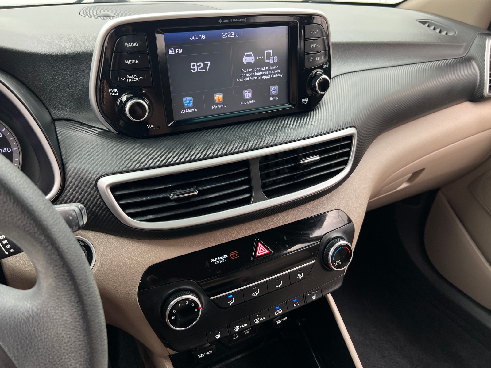 Thumbnail: 2019 Hyundai Tucson - 4