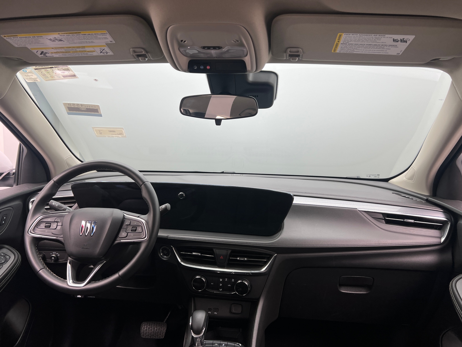 Thumbnail: 2025 Buick Encore GX - 2