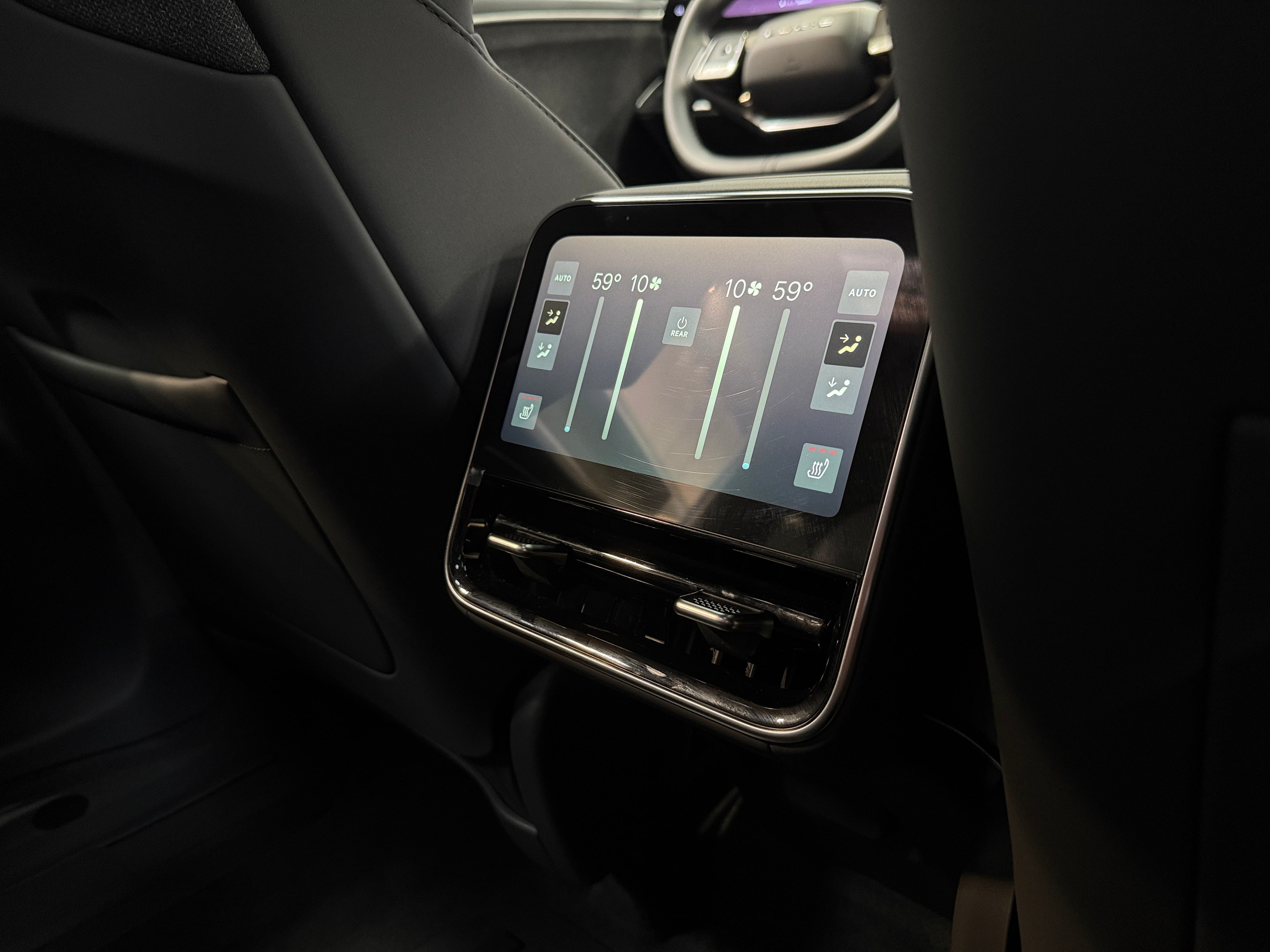 Used 2026 Lucid Gravity Grand Touring with VIN 7UUG1GHK8TA031165 for sale in Auburn, WA