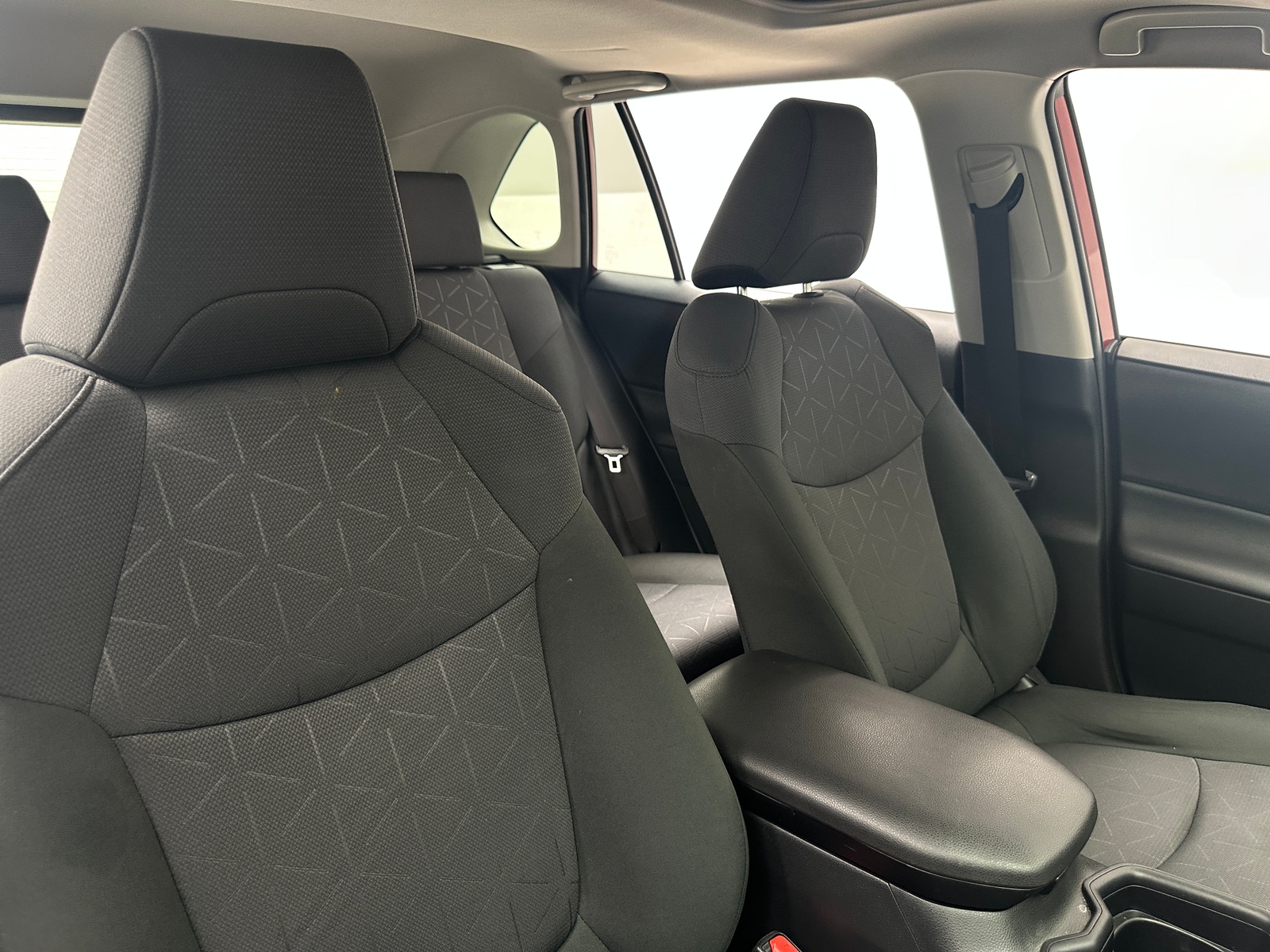 Thumbnail: 2019 Toyota RAV4 - 2