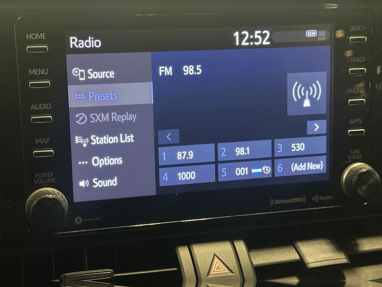 Thumbnail: 2019 Toyota RAV4 - 4