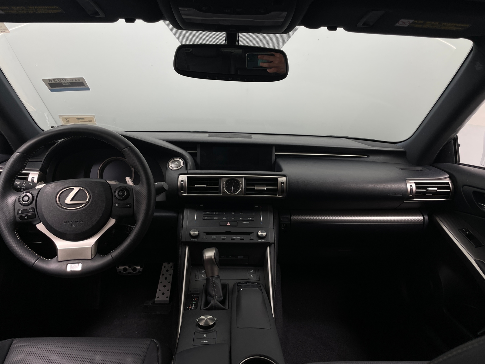 Thumbnail: 2015 Lexus IS - 2