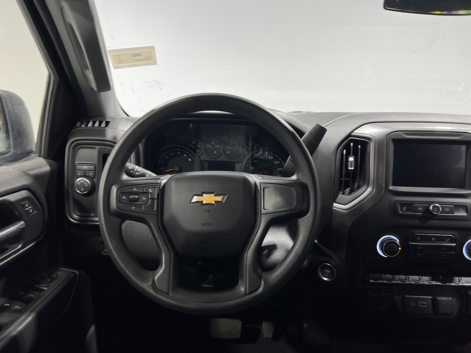 Thumbnail: 2024 Chevrolet Silverado 1500 - 5