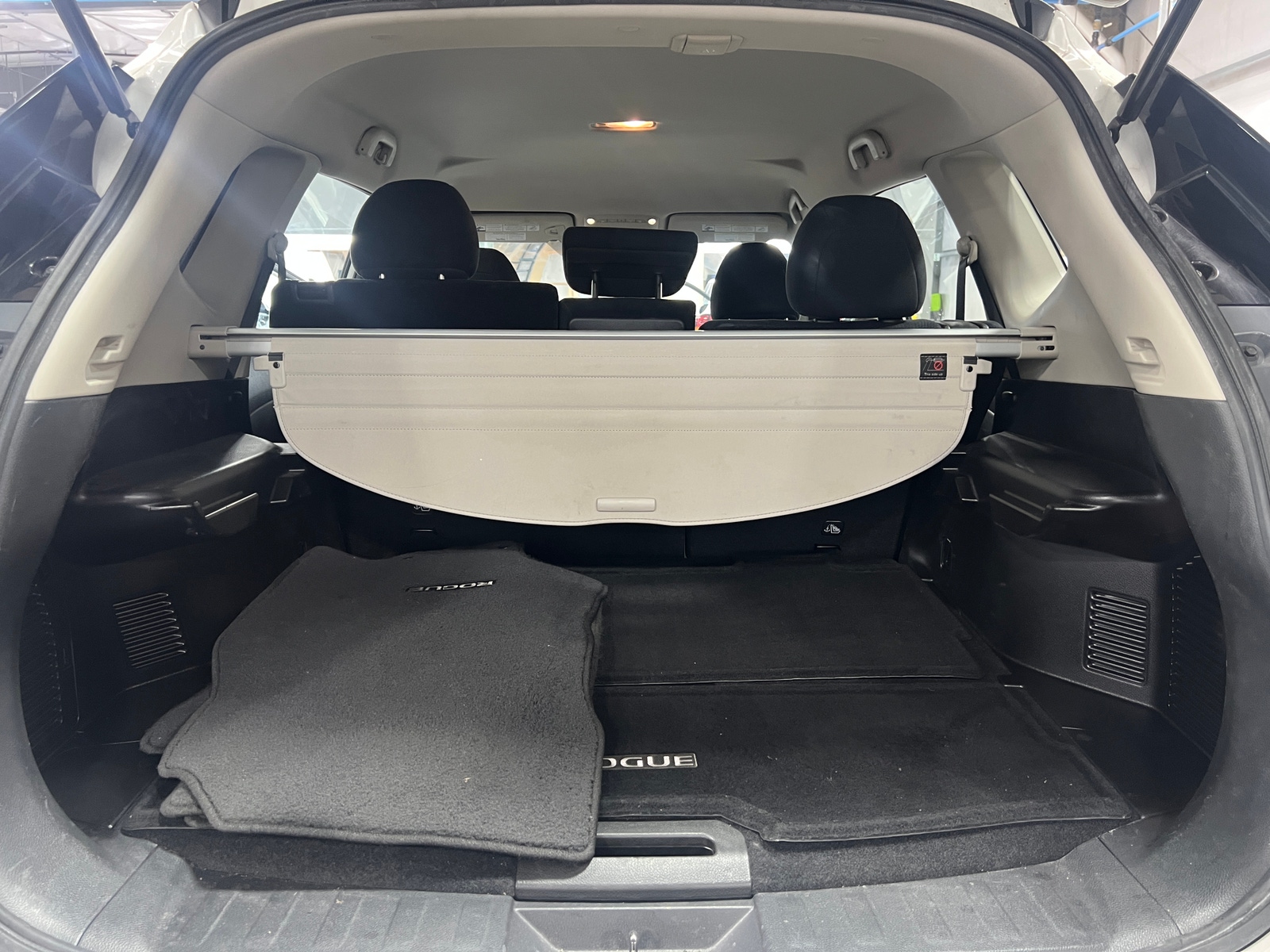 Thumbnail: 2016 Nissan Rogue - 7