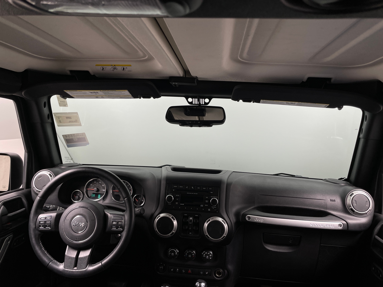 Thumbnail: 2017 Jeep Wrangler - 3