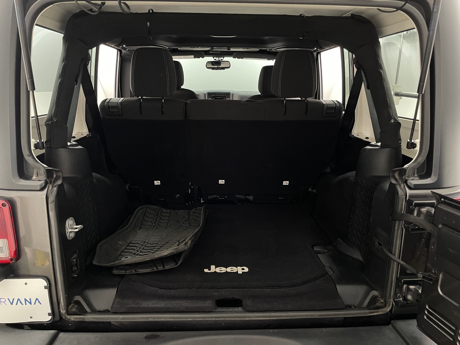 Thumbnail: 2017 Jeep Wrangler - 7