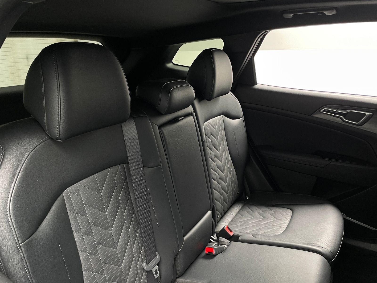 Thumbnail: 2025 Kia Sportage - 5