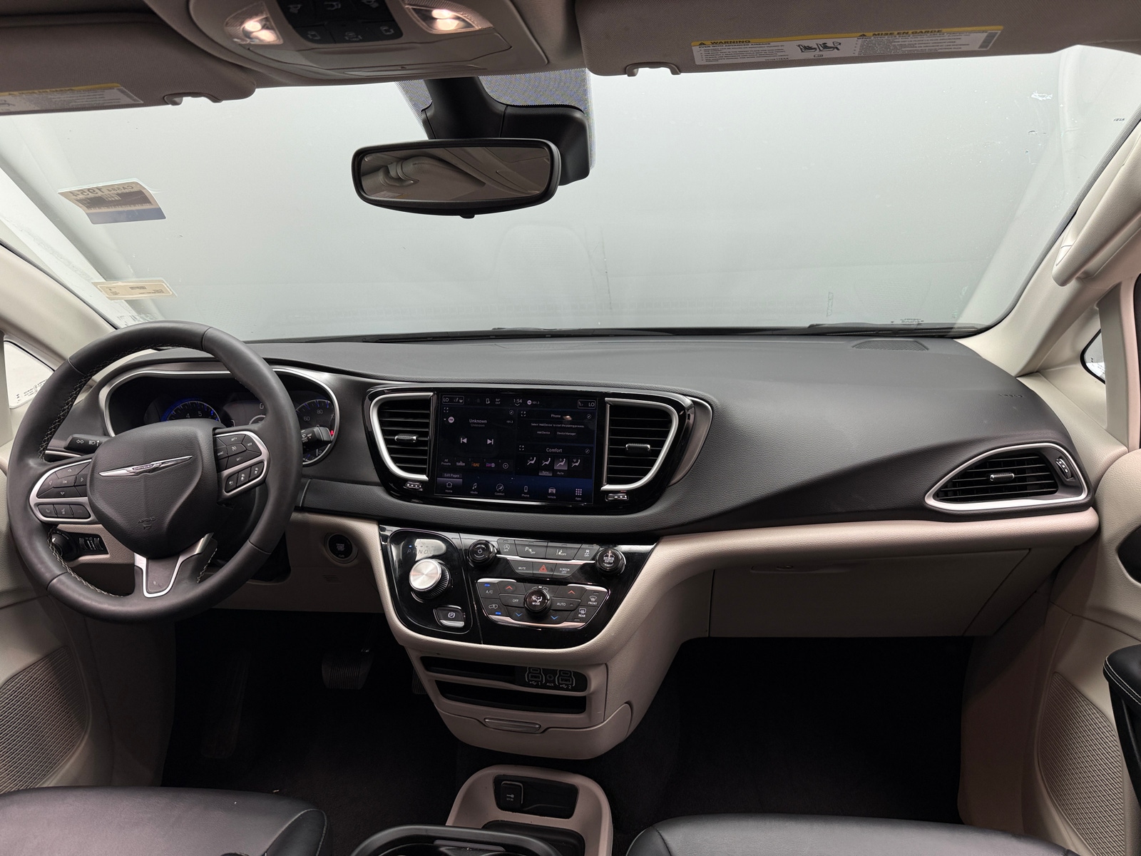 Thumbnail: 2024 Chrysler Pacifica - 2