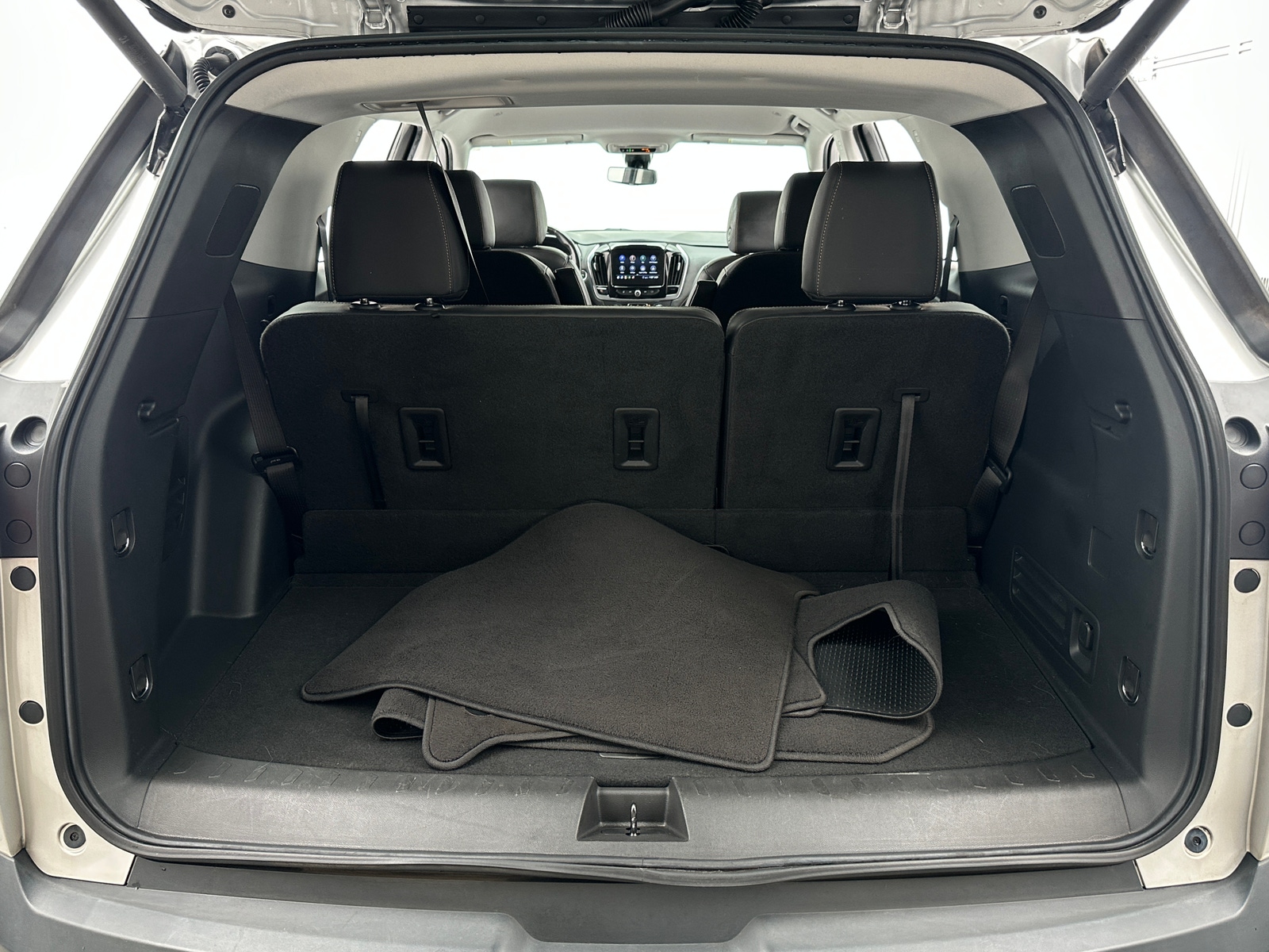 Thumbnail: 2021 Chevrolet Traverse - 6