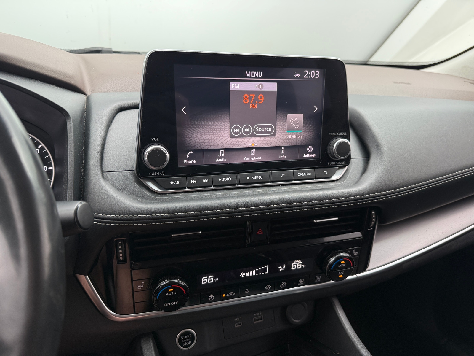 Thumbnail: 2022 Nissan Rogue - 4