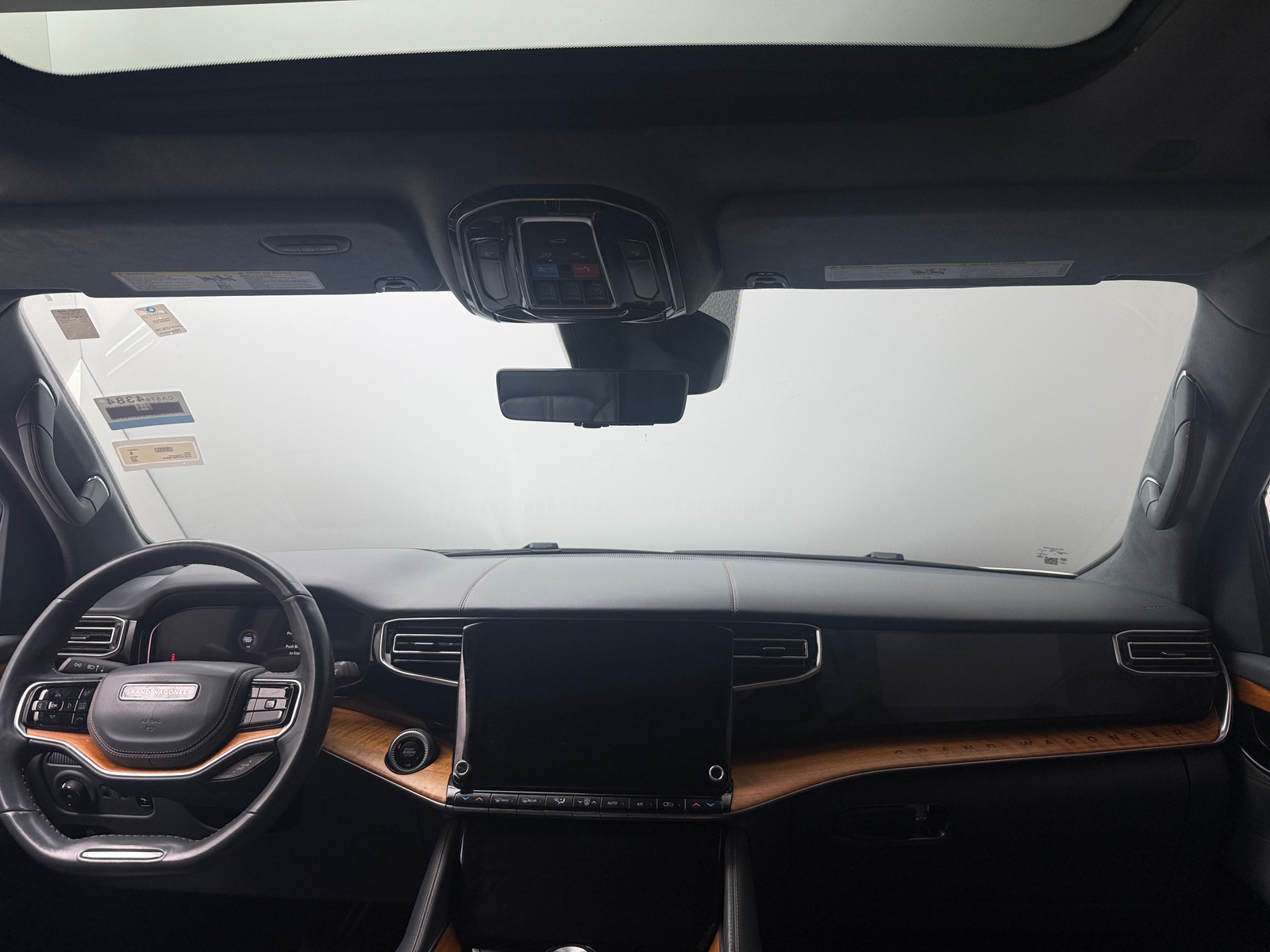 Thumbnail: 2022 Jeep Grand Wagoneer - 2