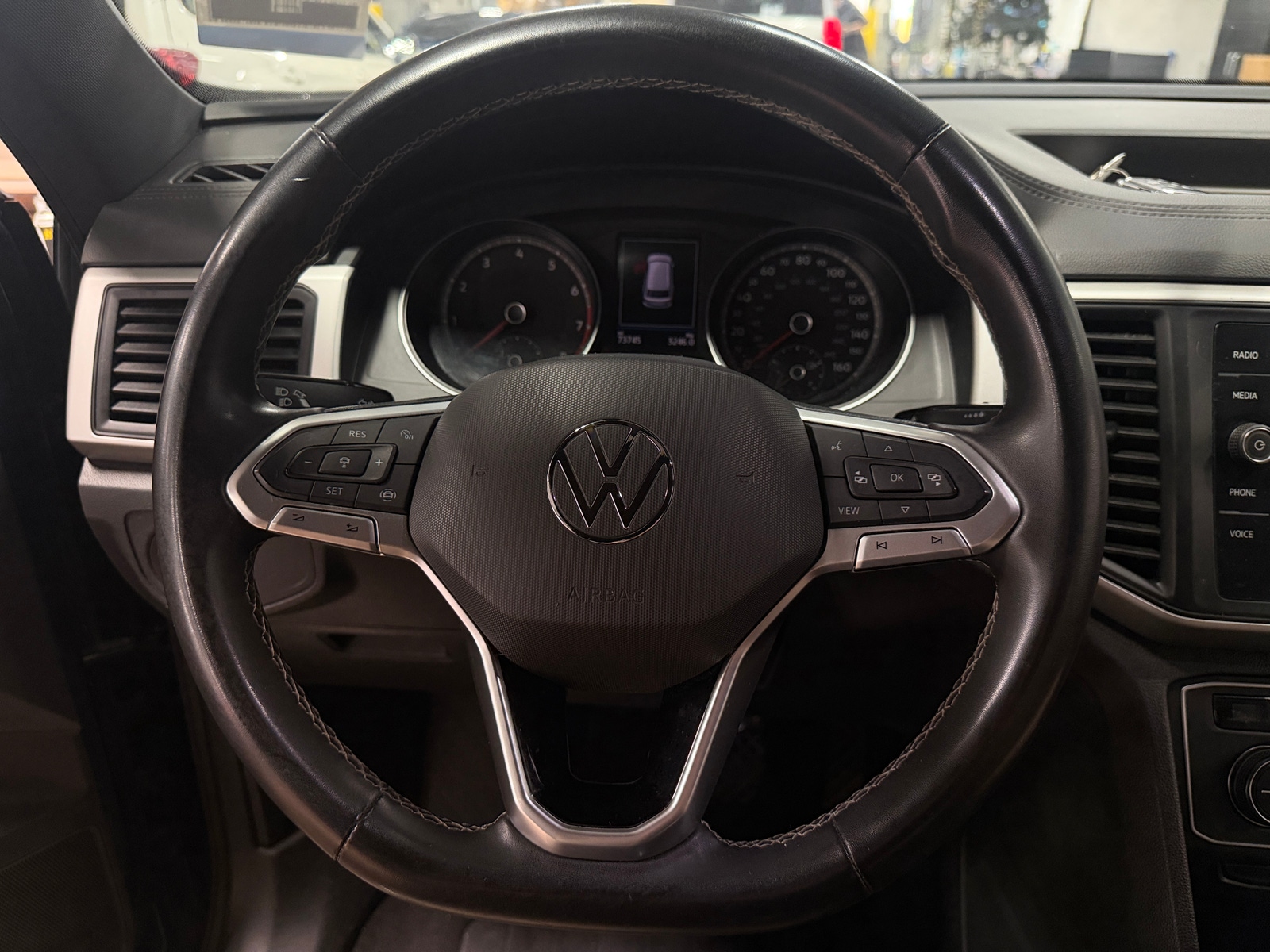 Thumbnail: 2021 Volkswagen Atlas - 4