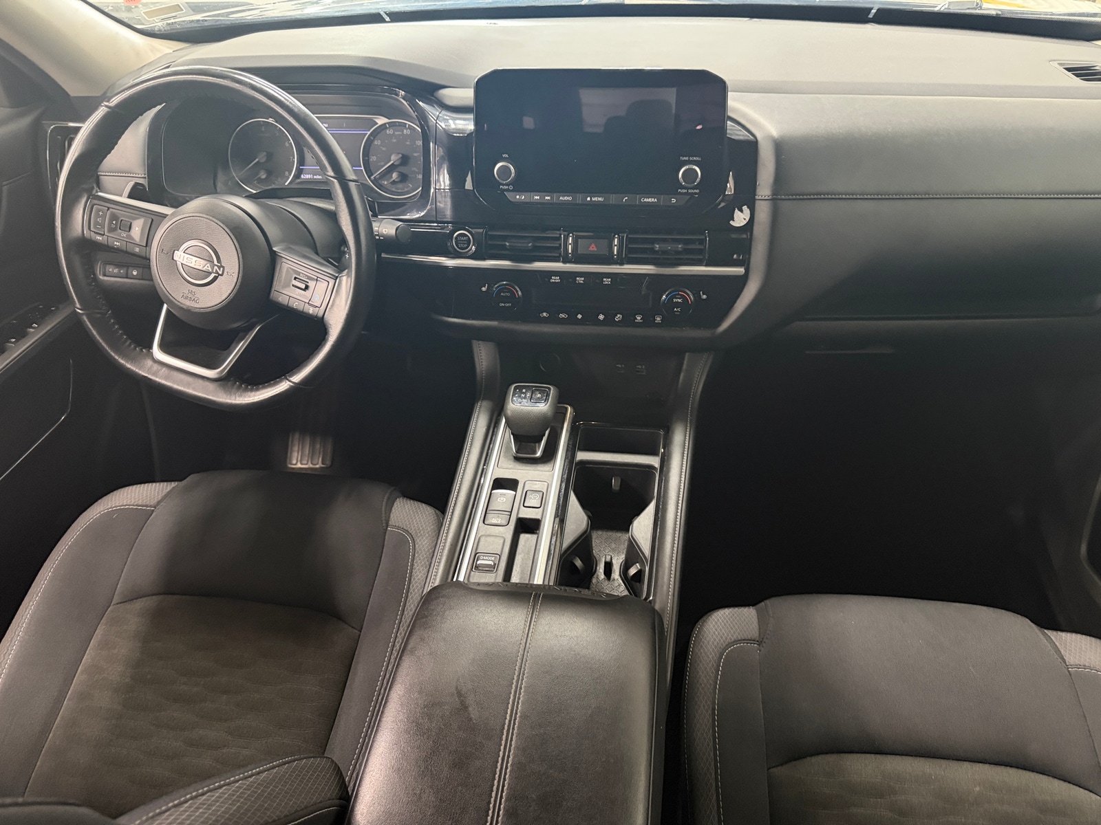 Thumbnail: 2024 Nissan Pathfinder - 3