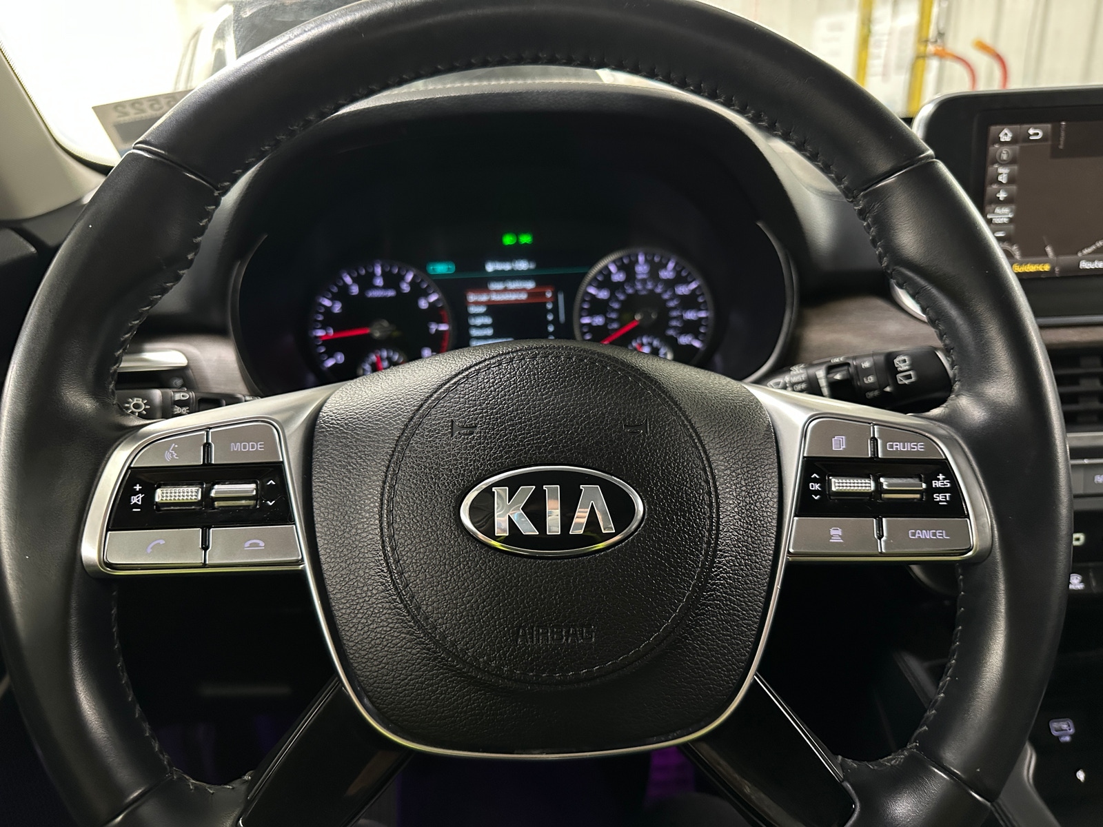 Thumbnail: 2020 Kia Telluride - 4