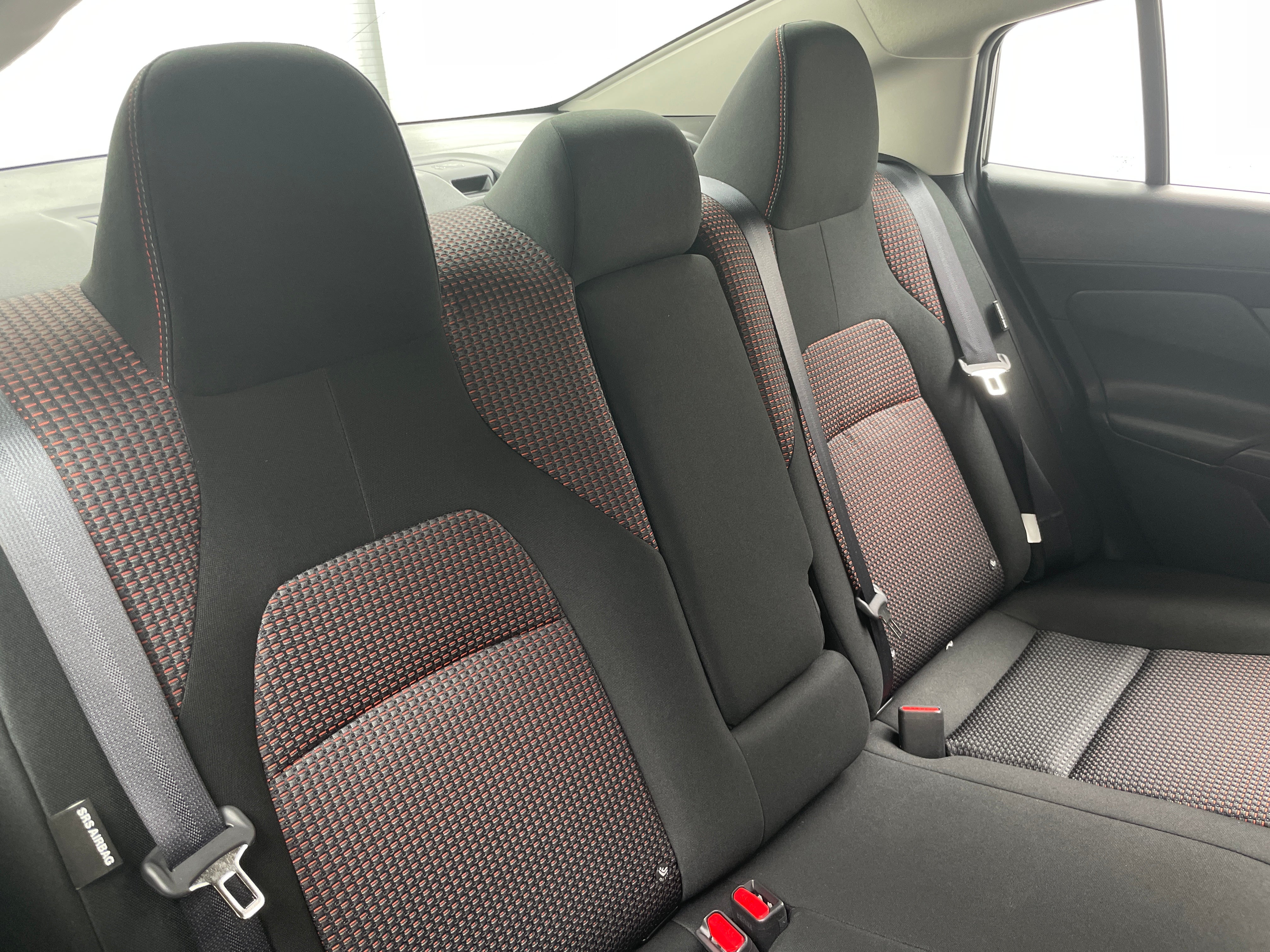 2026 Nissan Sentra SR - Photo 8