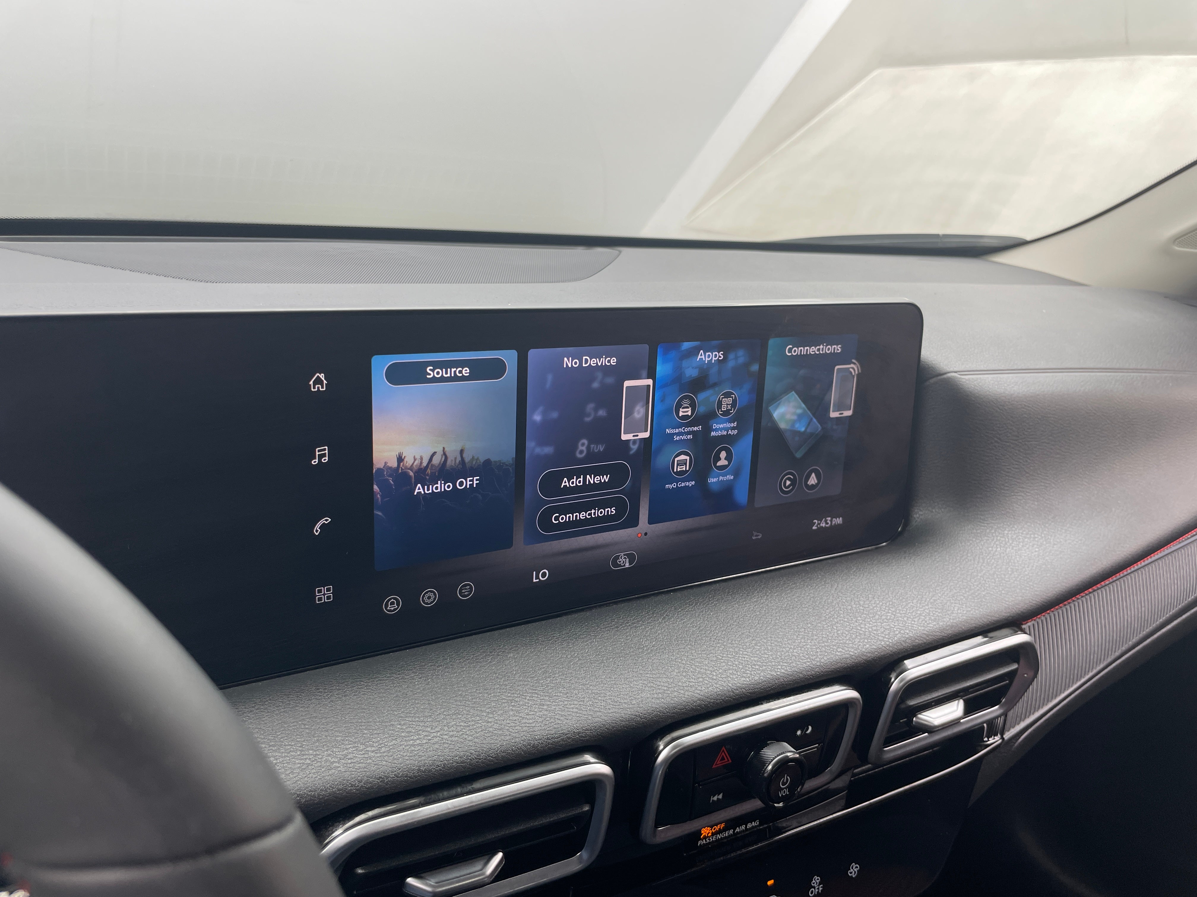 2026 Nissan Sentra SR - Photo 11