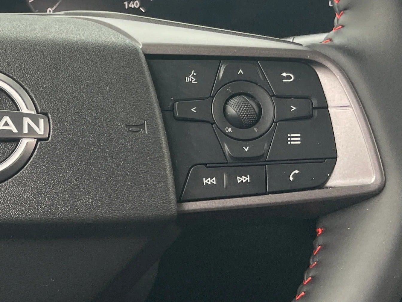 2026 Nissan Sentra SR - Photo 14