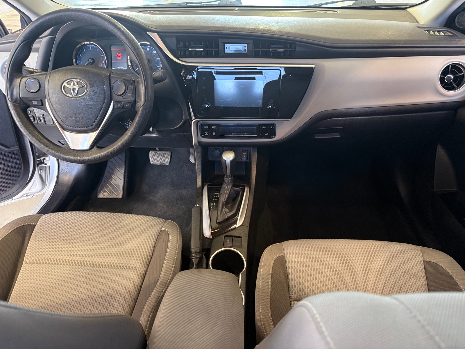 Thumbnail: 2019 Toyota Corolla - 3