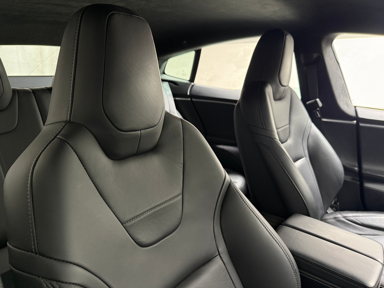 Thumbnail: 2016 Tesla Model S - 2