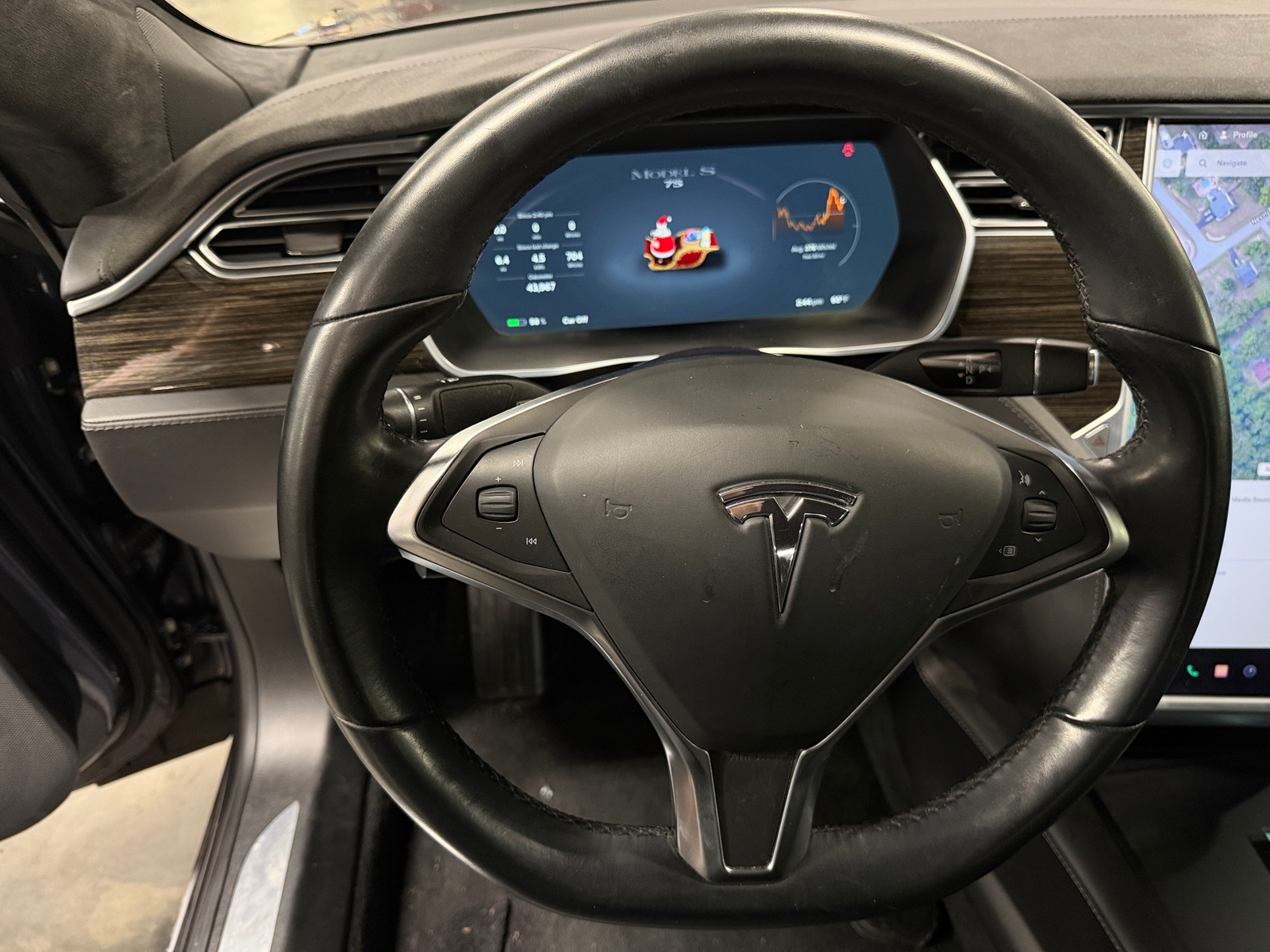 Thumbnail: 2016 Tesla Model S - 5