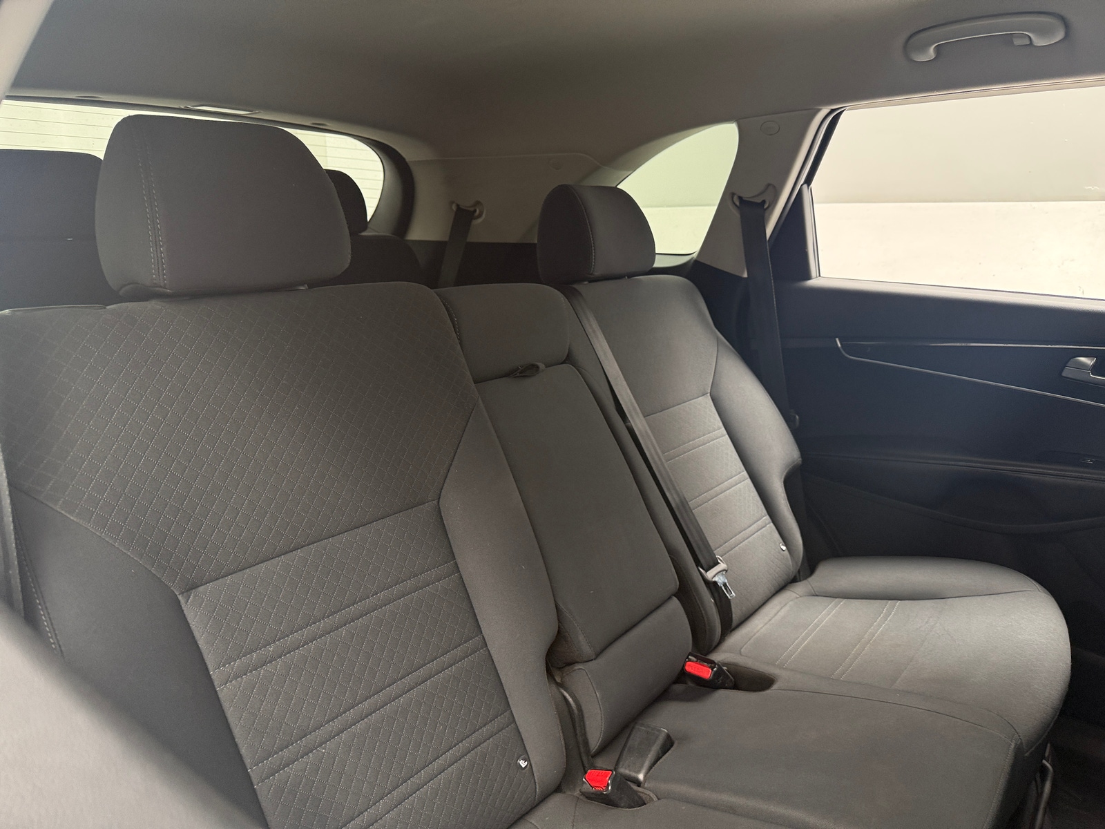 Thumbnail: 2019 Kia Sorento - 6
