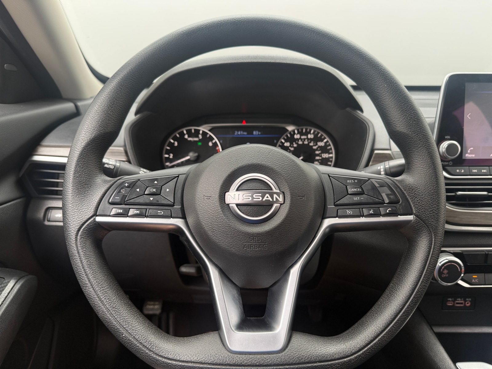 Thumbnail: 2024 Nissan Altima - 5