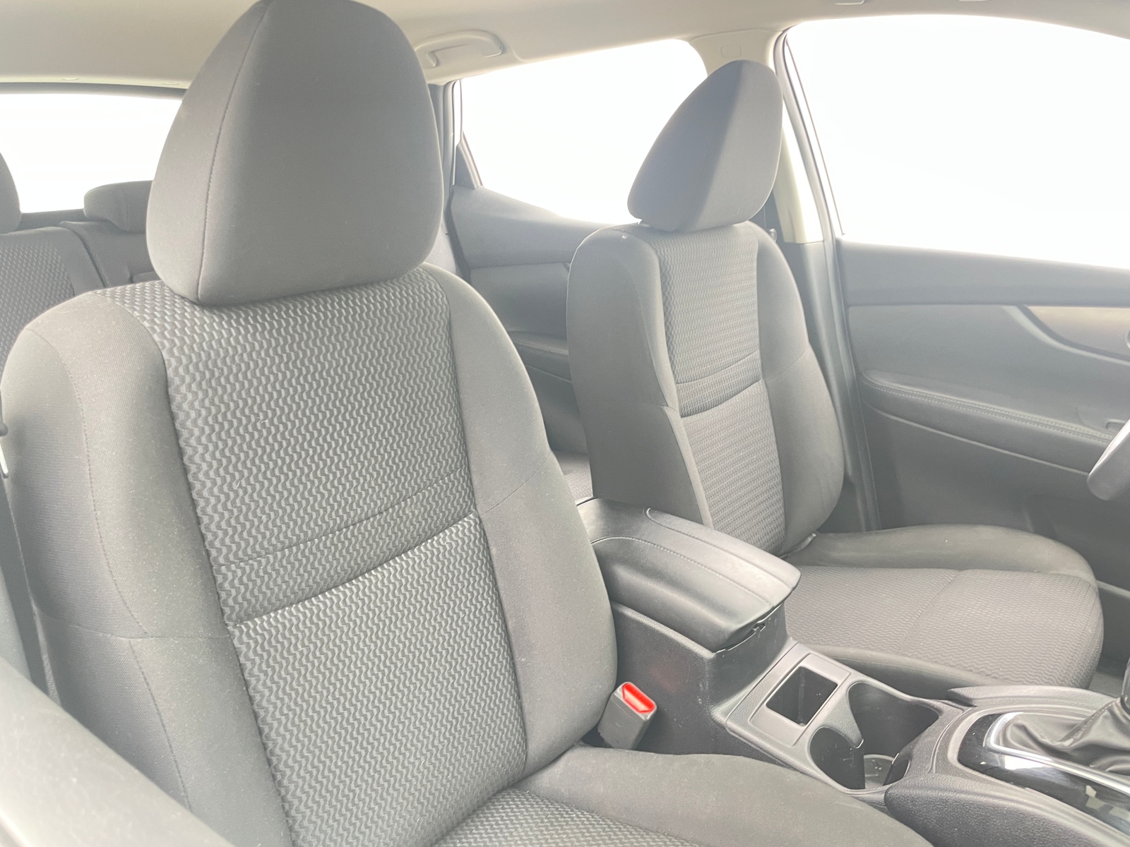 Thumbnail: 2020 Nissan Rogue Sport - 2