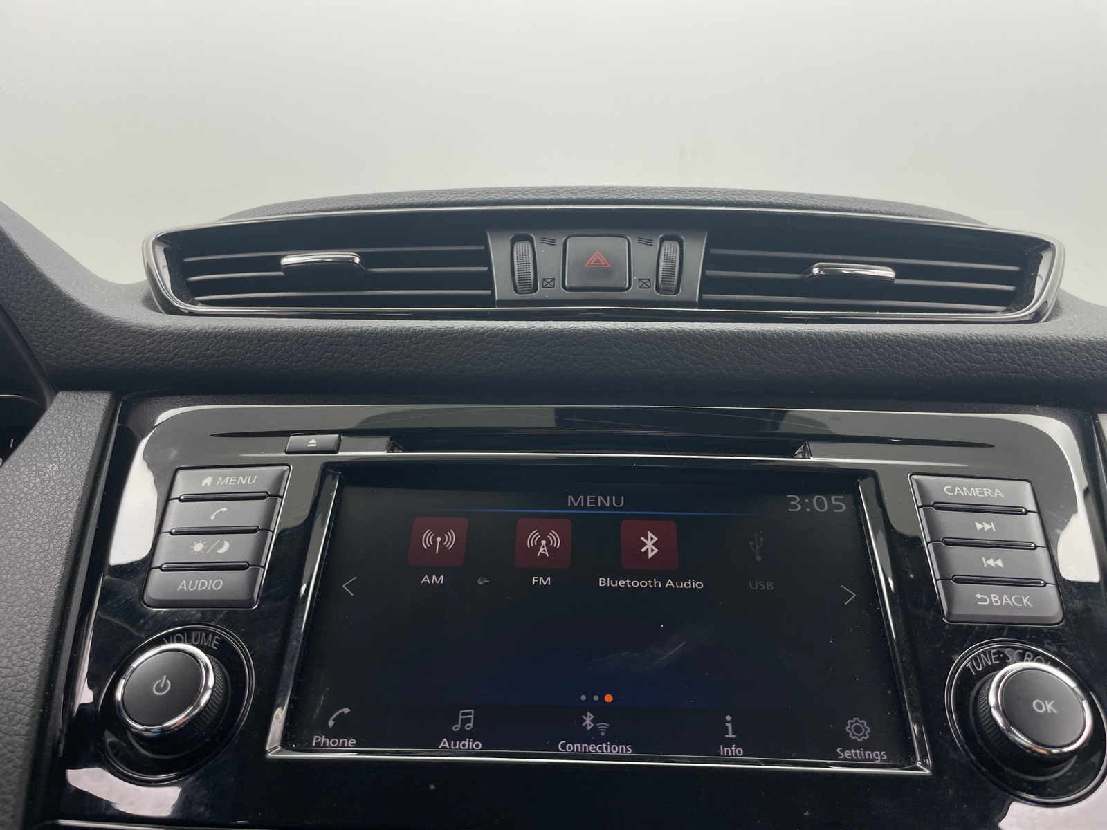 Thumbnail: 2020 Nissan Rogue Sport - 4