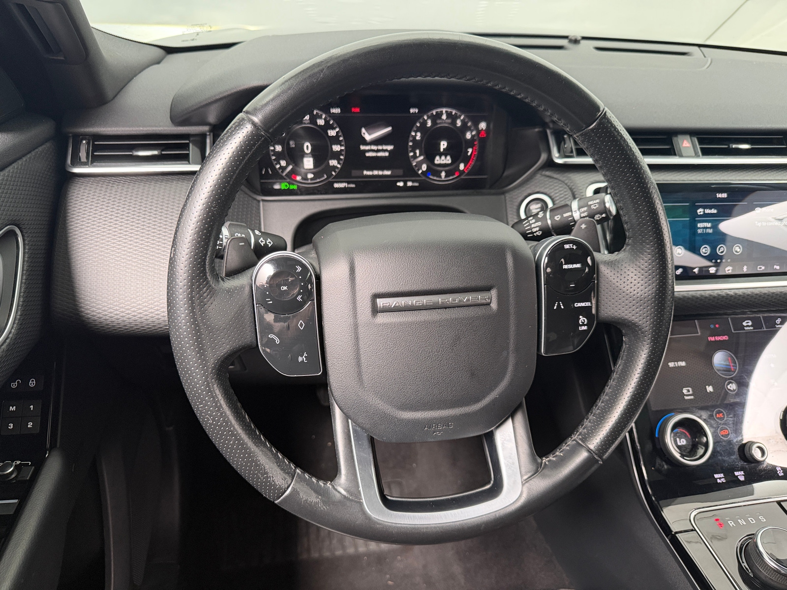 Thumbnail: 2020 Land Rover Range Rover Velar - 4