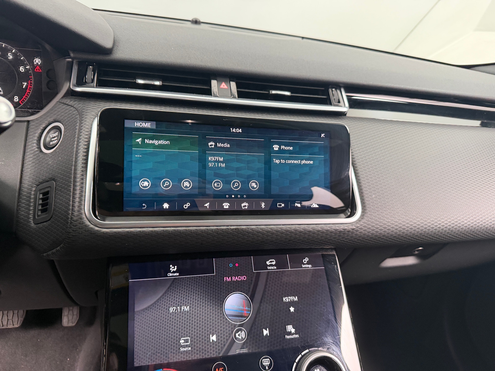 Thumbnail: 2020 Land Rover Range Rover Velar - 3
