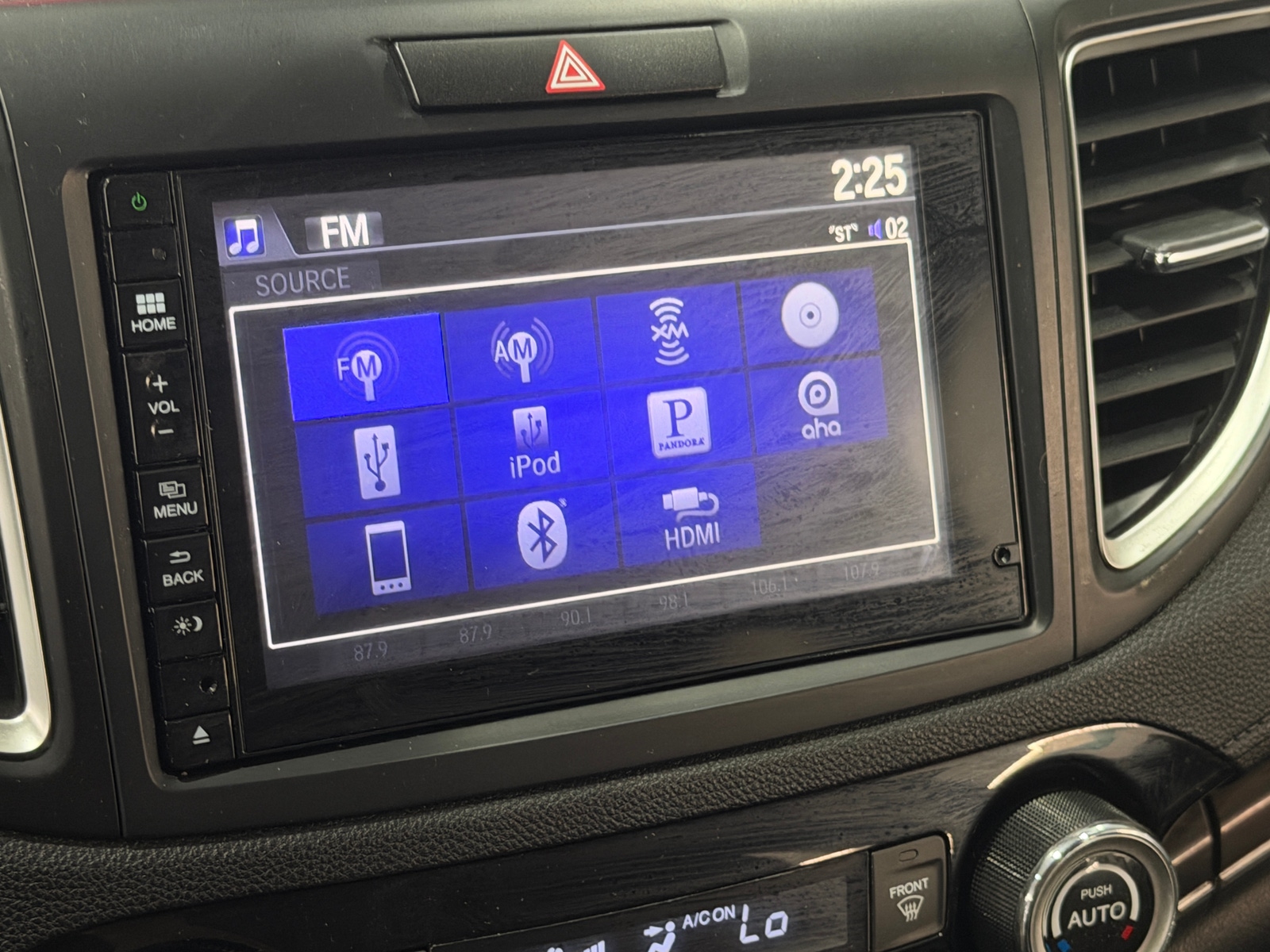 Thumbnail: 2015 Honda CR-V - 3