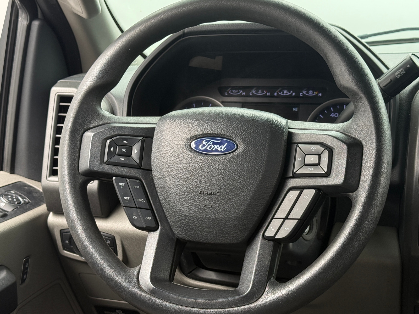 Thumbnail: 2022 Ford Econoline - 5