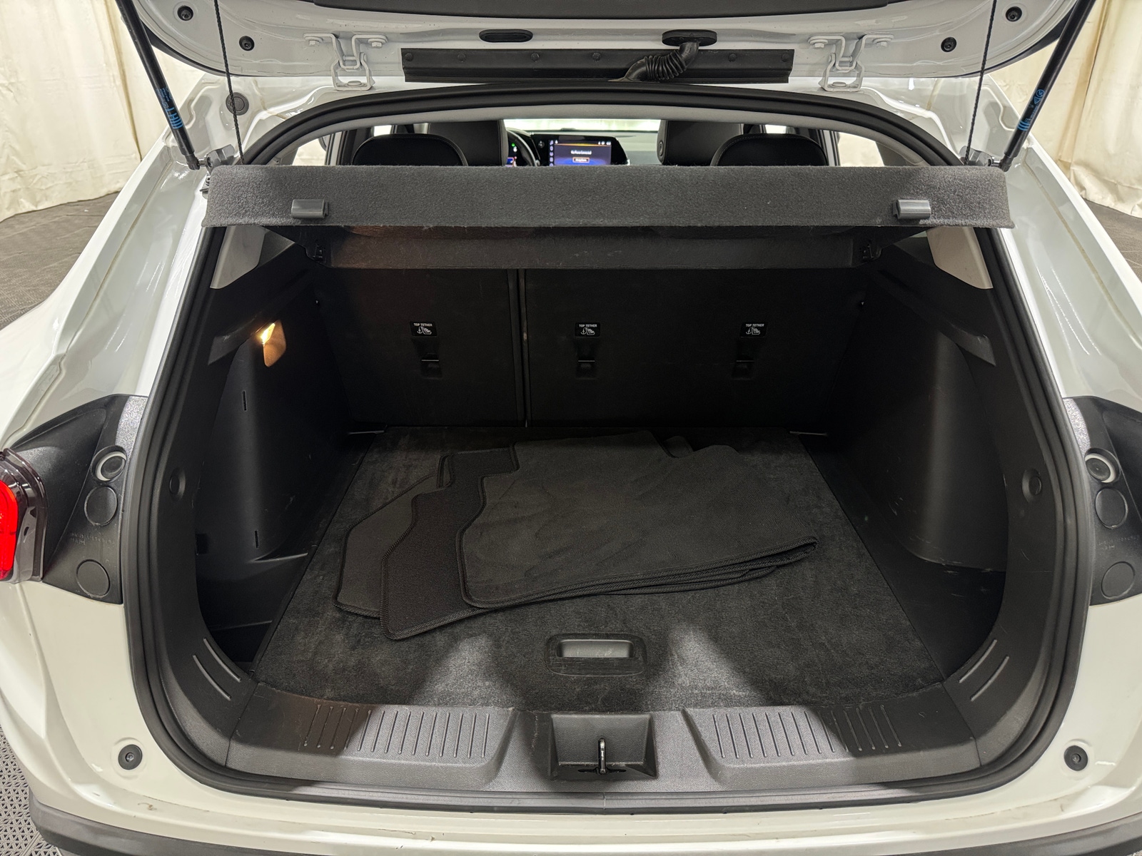 Thumbnail: 2025 Chevrolet Trax - 7