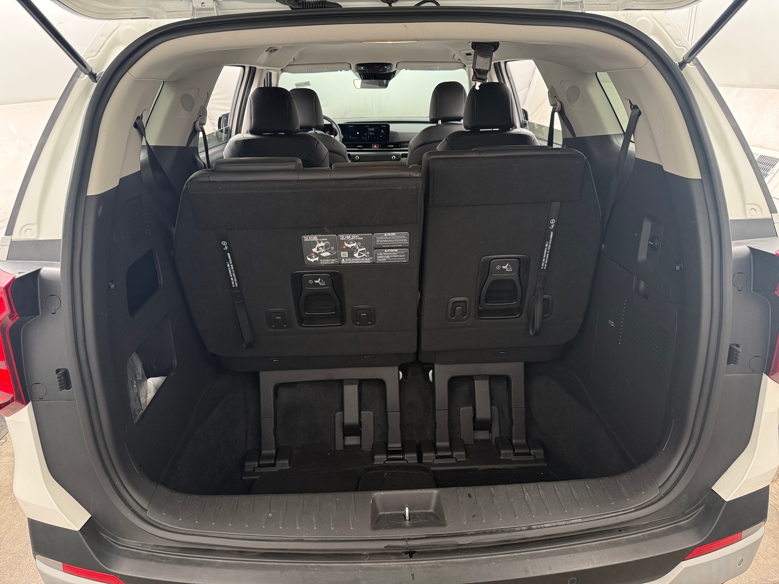 Thumbnail: 2026 Kia Carnival - 6