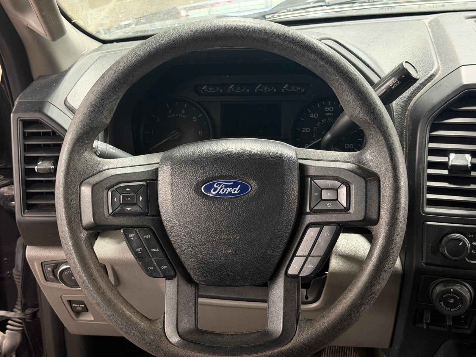 Thumbnail: 2018 Ford Econoline - 5