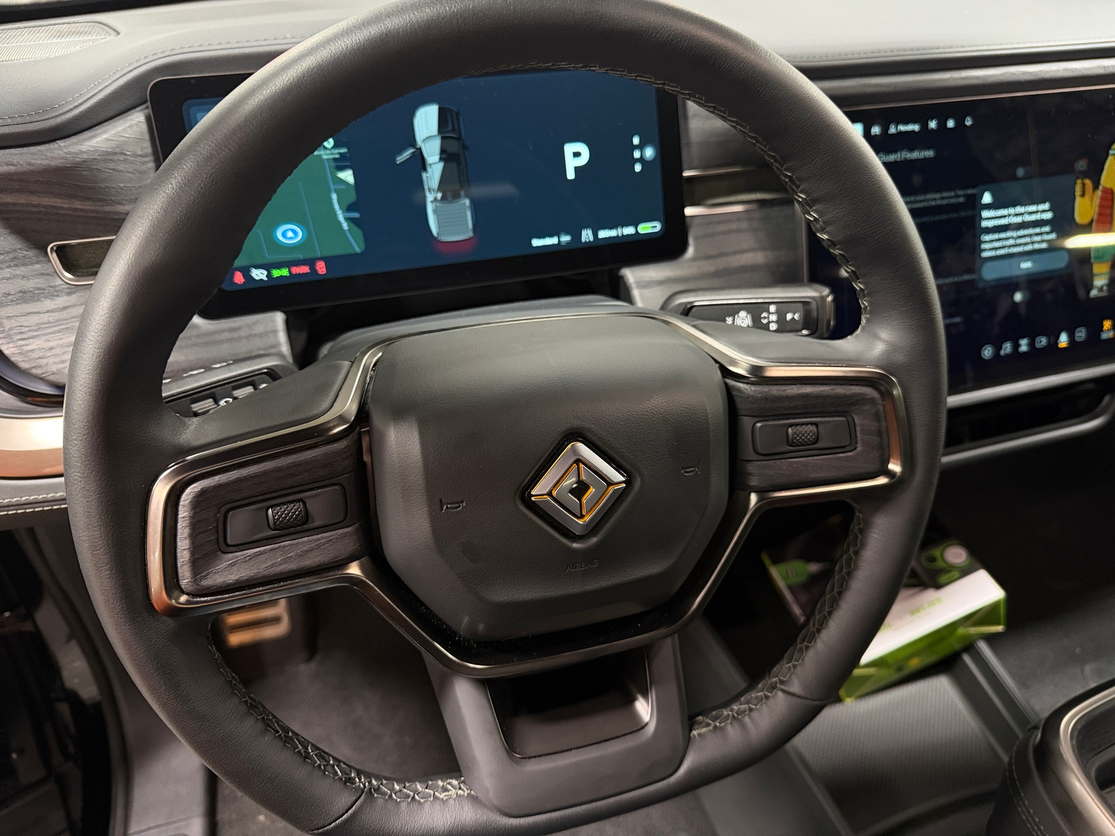 Thumbnail: 2023 Rivian R1T - 4
