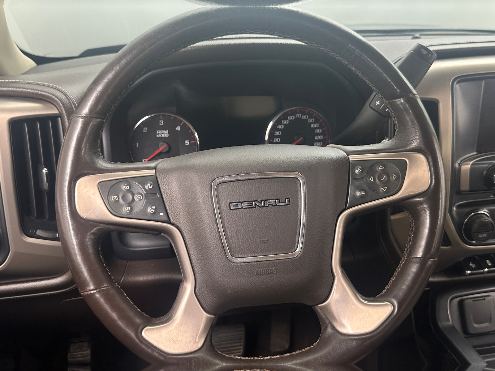 Thumbnail: 2016 GMC Sierra 1500 - 4