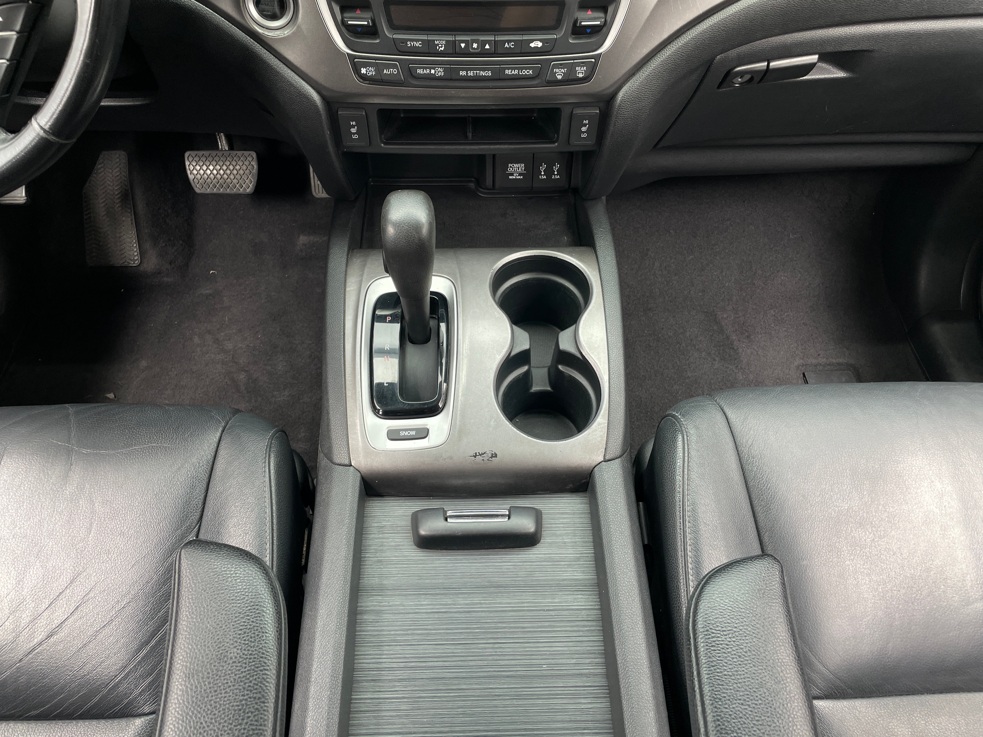 2016 Honda Pilot EX-L - Photo 7