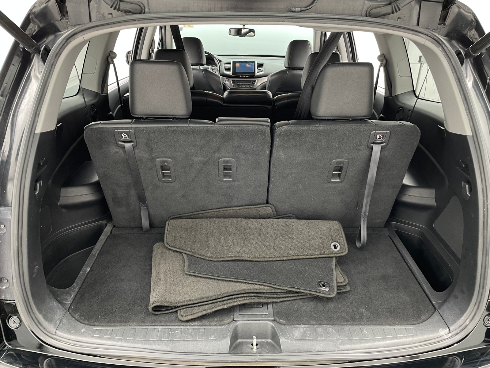 Thumbnail: 2016 Honda Pilot - 6