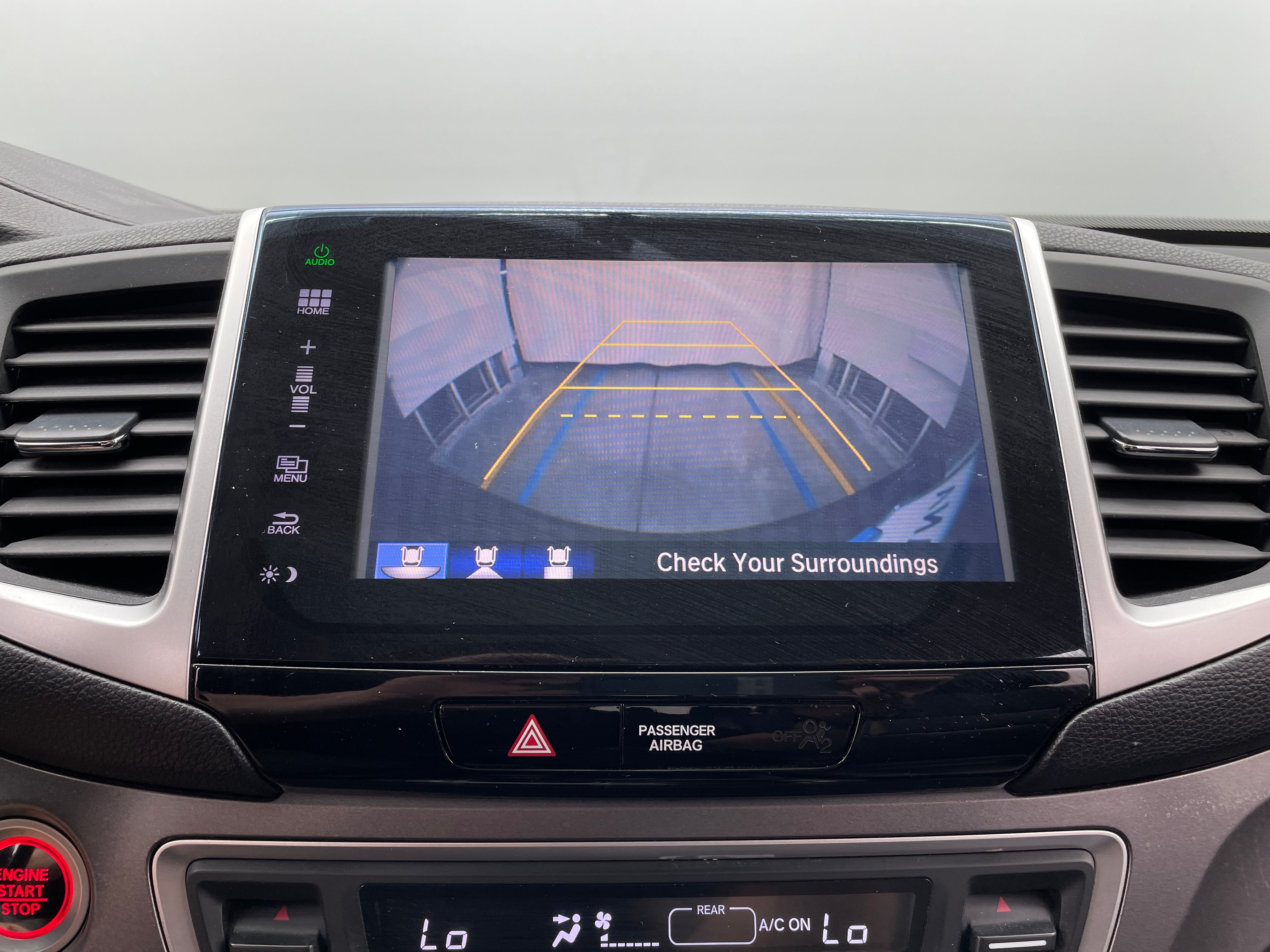 2016 Honda Pilot EX-L - Photo 16