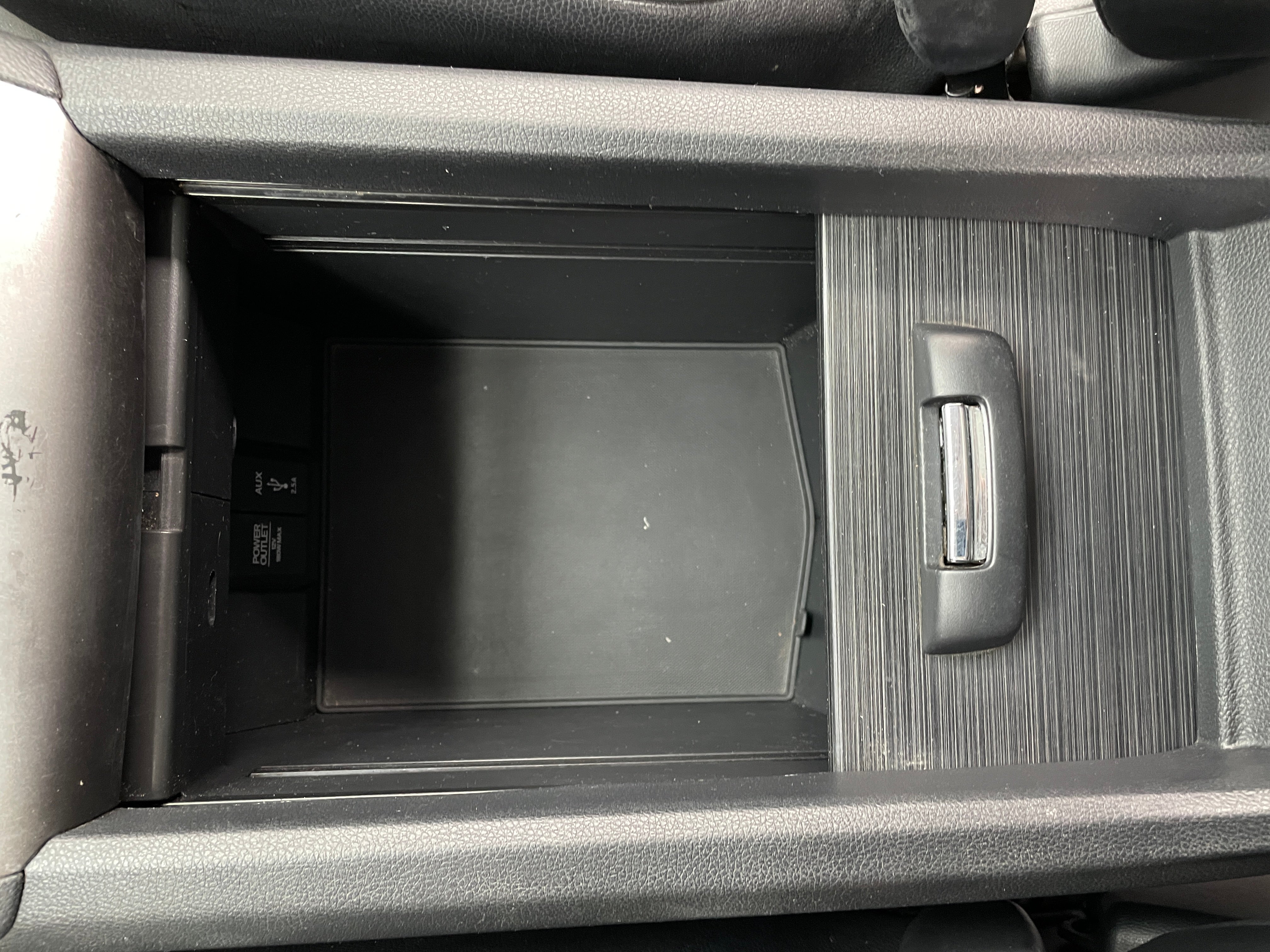 2016 Honda Pilot EX-L - Photo 17