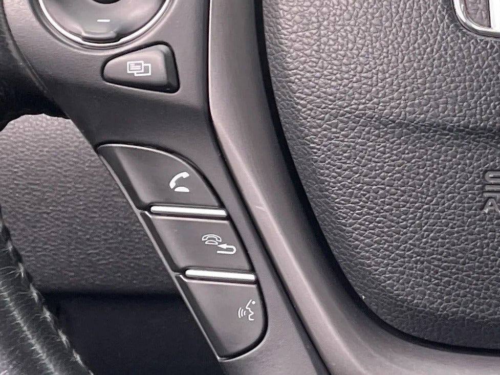 2016 Honda Pilot EX-L - Photo 18