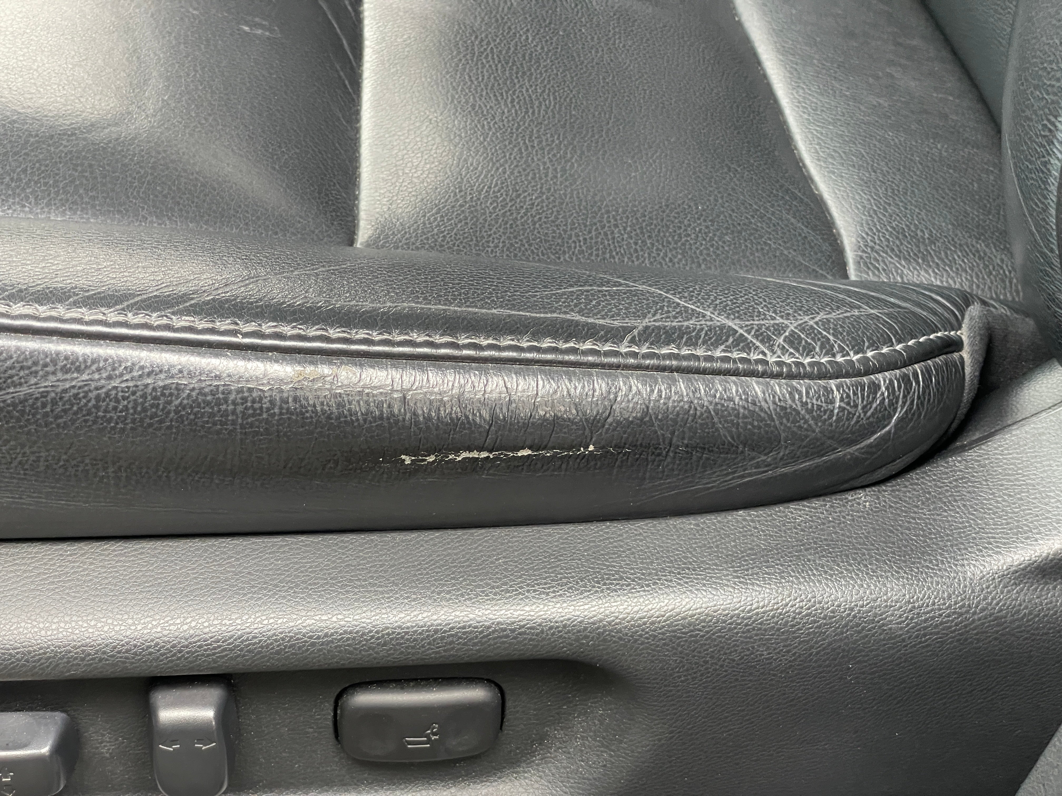2016 Honda Pilot EX-L - Photo 23