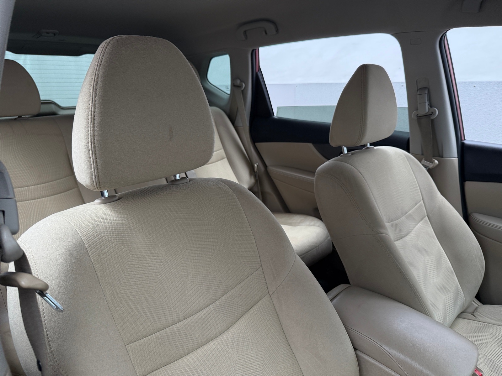 Thumbnail: 2016 Nissan Rogue - 2