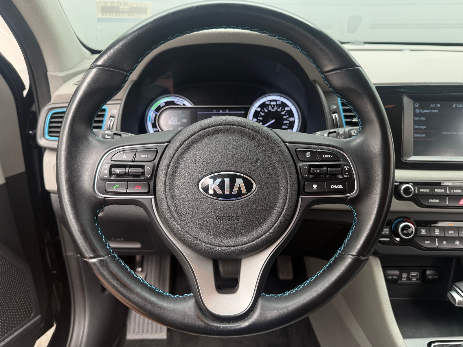 Thumbnail: 2019 Kia Niro - 5